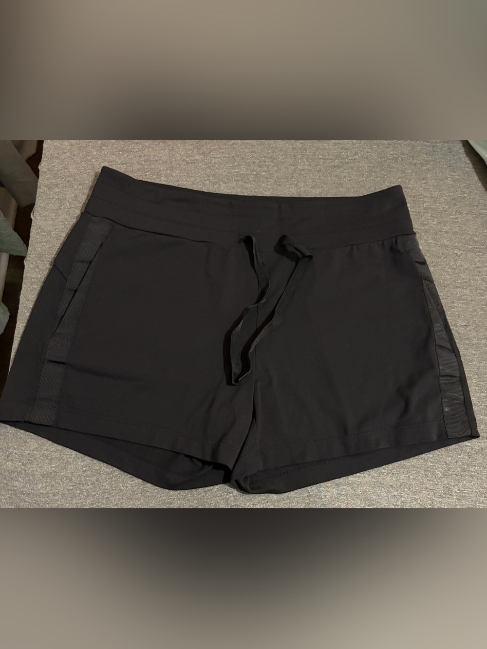 Athleta Women's Metro Downtown 4" Everyday Shorts